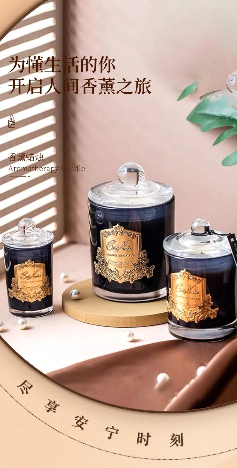 شموع معطرة.