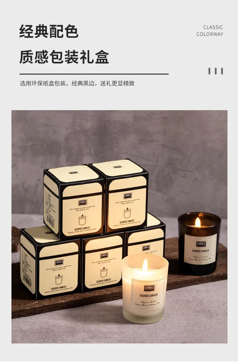 شمعة معطرة بنباتات عطرية.