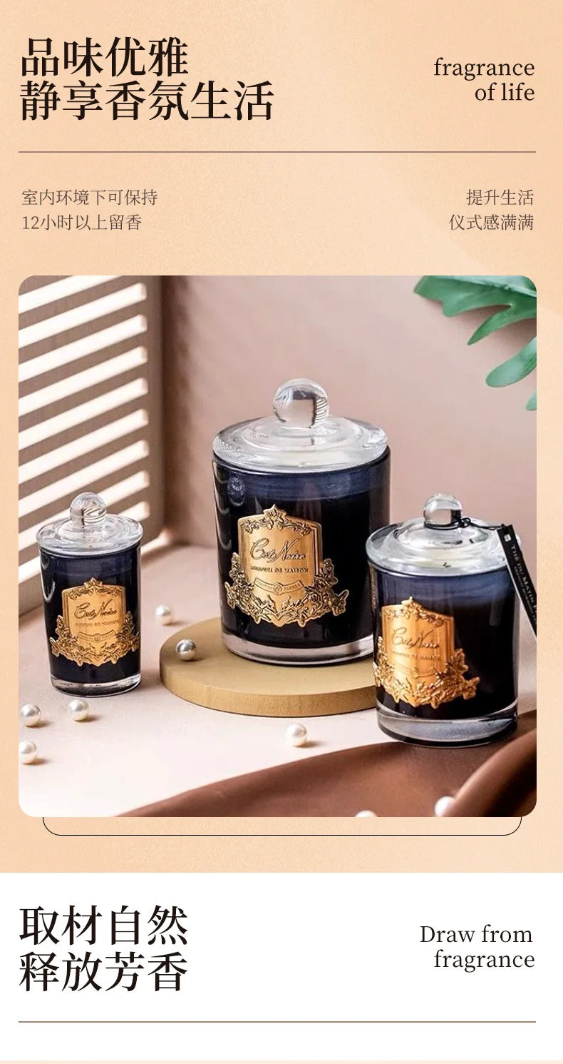 شموع معطرة.