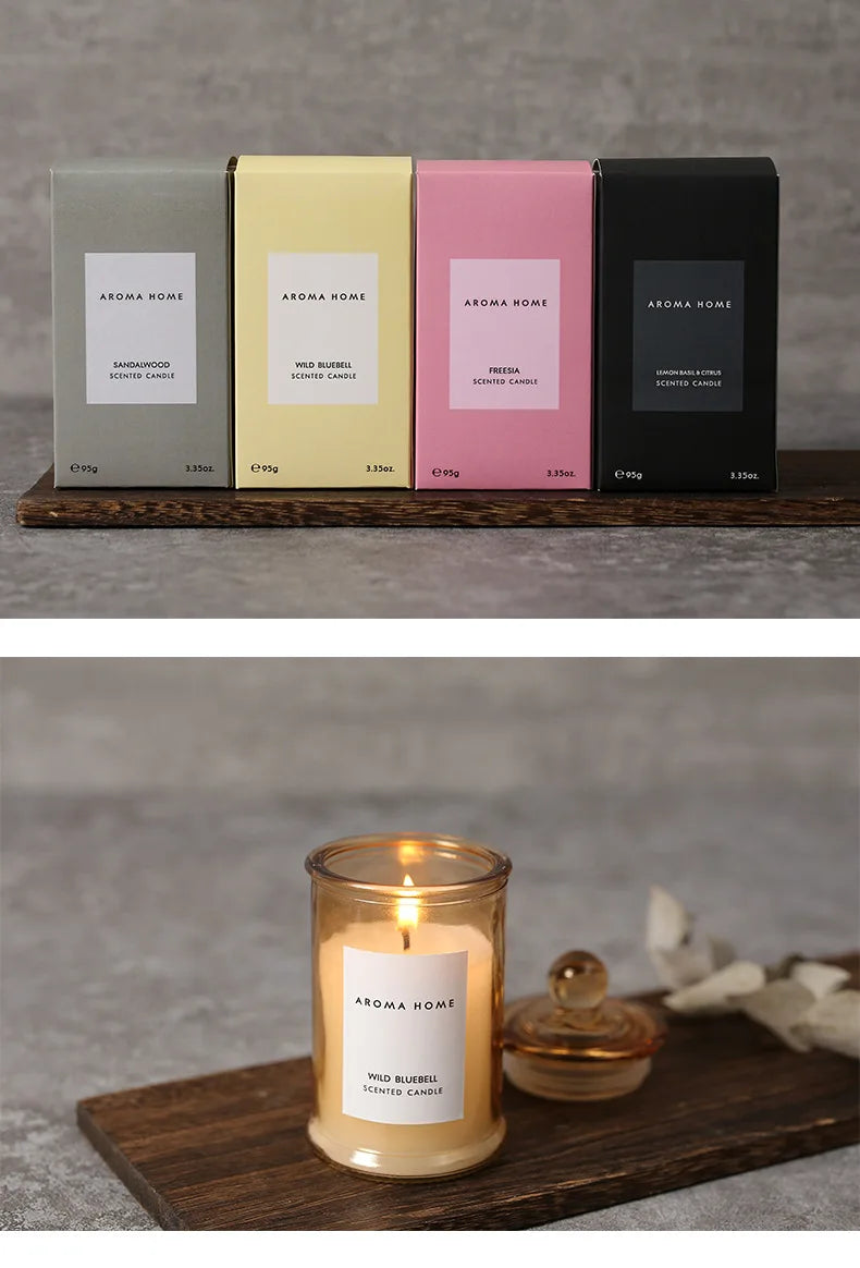 شمعة معطرة في وعاء زجاجي عتيق
