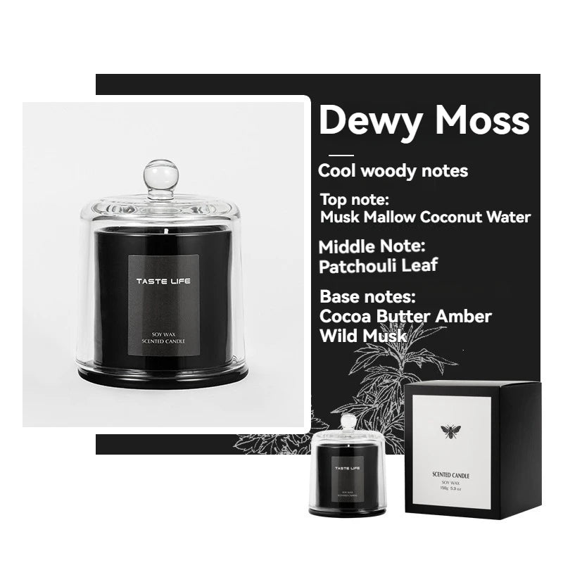 شموع معطرة فاخرة.