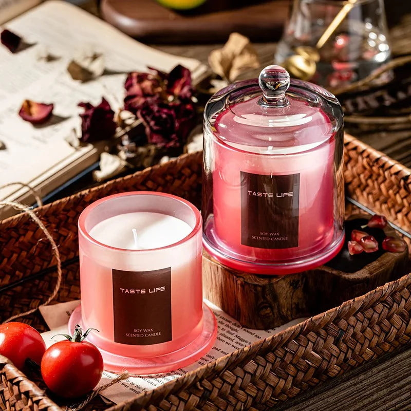 شمعة معطرة في وعاء زجاجي، بمدة اشتعال تصل إلى 40 ساعة.