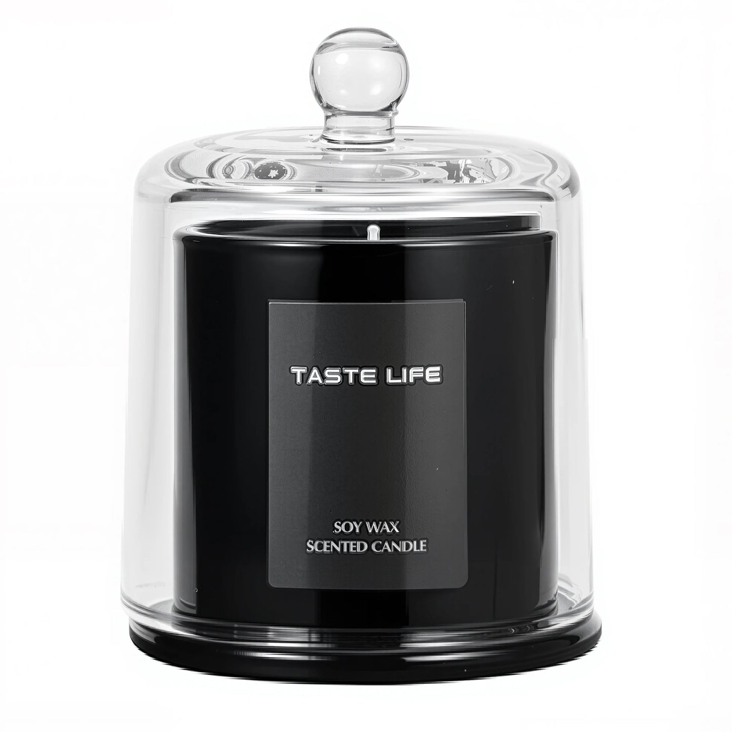 شموع معطرة فاخرة.