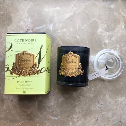 شموع معطرة.